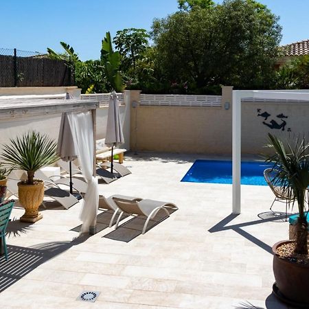 Casa Verde Guesthouse 무트자멜 외부 사진
